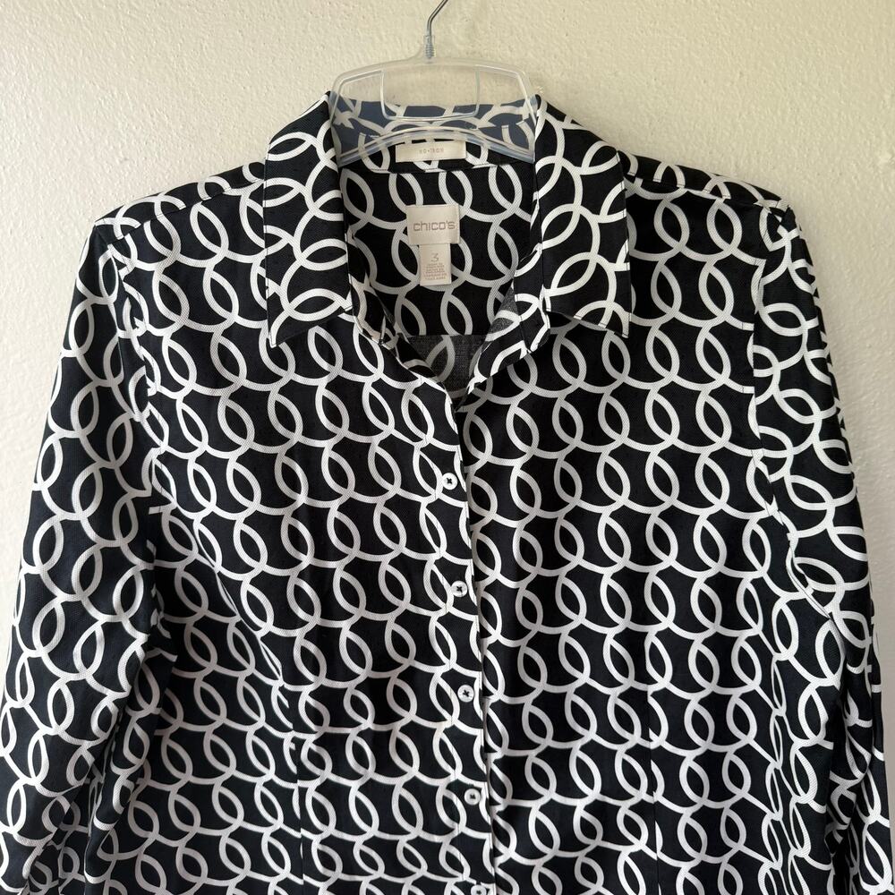 Chico’s No Iron Black White Geometric Button Front Shirt Women’s XL Stretch - Picture 4 of 9